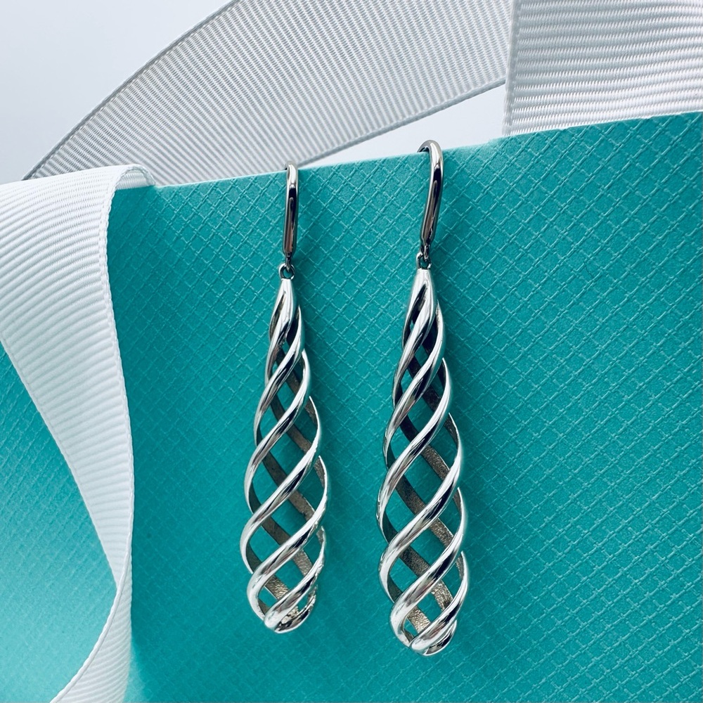 Tiffany & Co. Venezia Luce Drop Dangle Earrings in Silver with Packaging